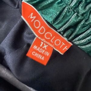 ModCloth Black and Emerald Green Dress with Label